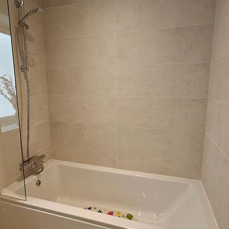 Entire 3bd 15 Minutes From Dublin Airport Dom wakacyjny