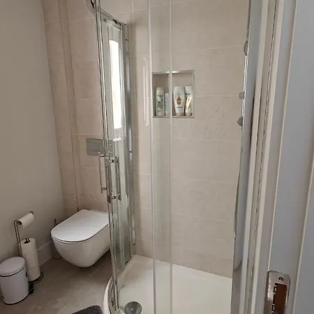 Dom wakacyjny Entire 3bd 15 Minutes From Dublin Airport *